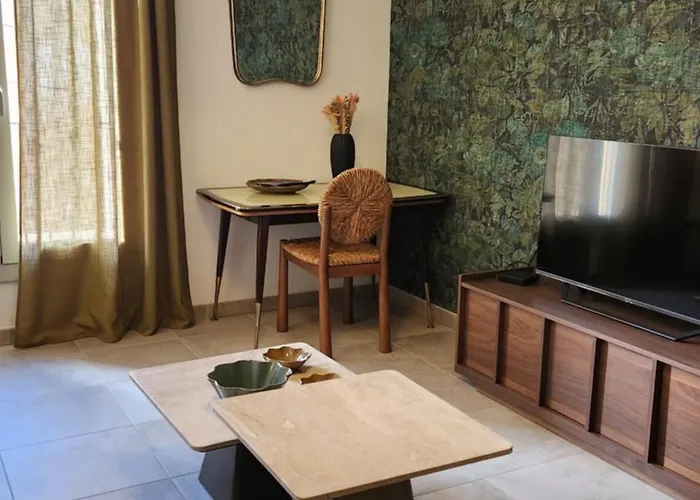 Superbe Centre Apartman *